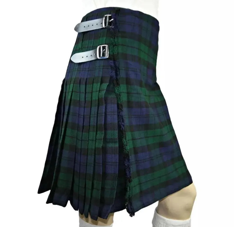 Handmade Black Watch Tartan Kilt Outfit: 8 Yard, Sporran, Belt & Flashes