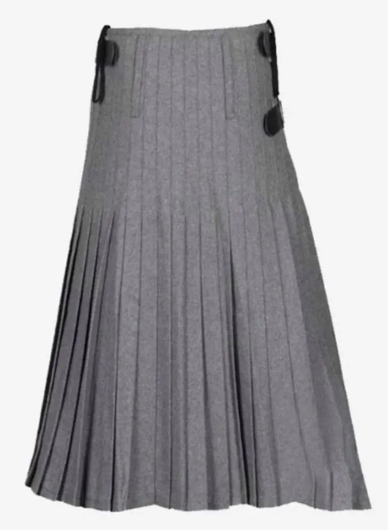 Light Grey Cotton Utility Kilt: Scottish Menswear